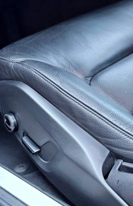 Volvo V60 cena 89900 przebieg: 115000, rok produkcji 2019 z Oława małe 667